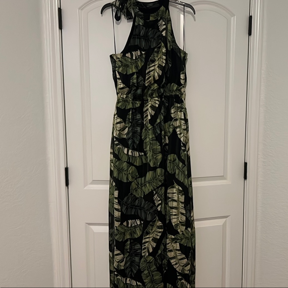 Banana Republic Green and Black Tropical Dress with Tie Neck